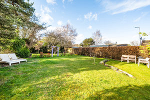 Photo 13- click for photo gallery